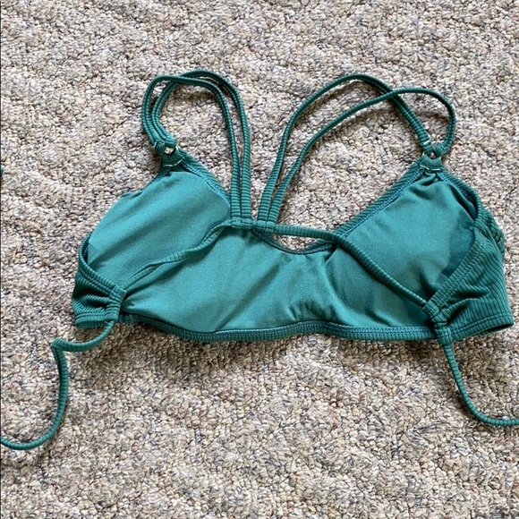 Target bathing suit - Picture 2 of 3